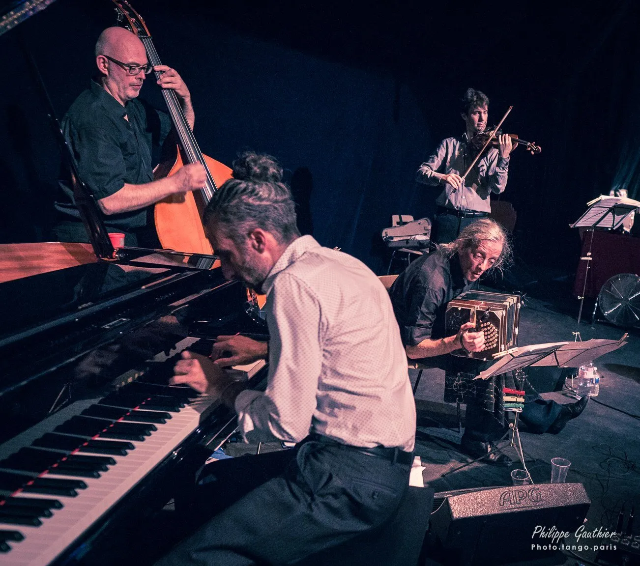 Orquesta Típica SILENCIO, photograph by Philippe Gauthier