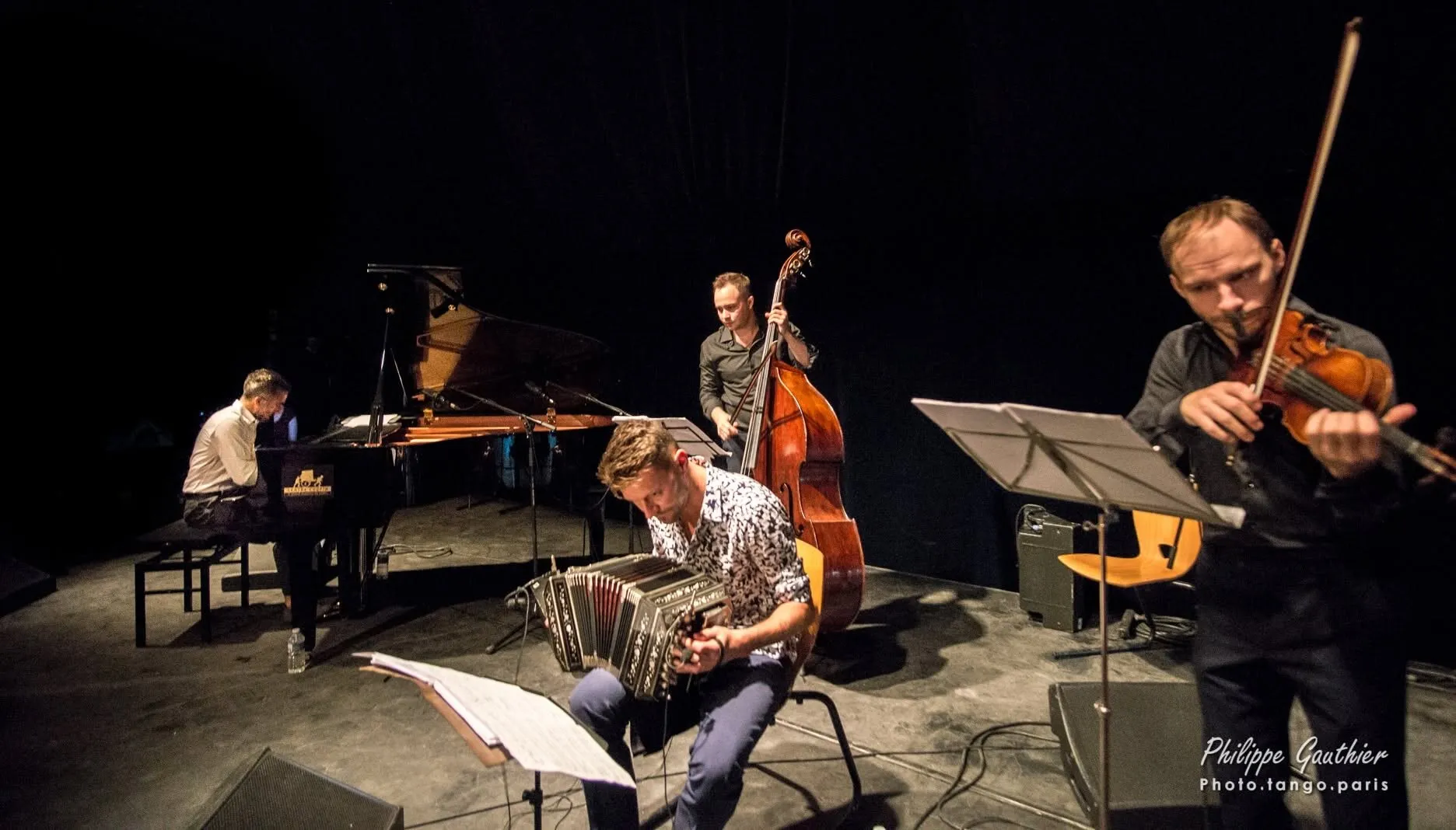 Orquesta Típica SILENCIO, photograph by Philippe Gauthier